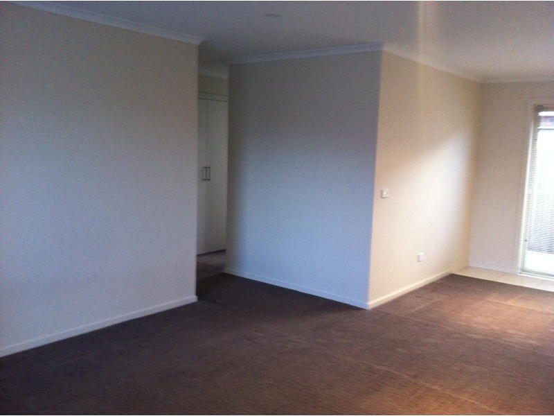 2/22 Haven Drive, Shearwater TAS 7307