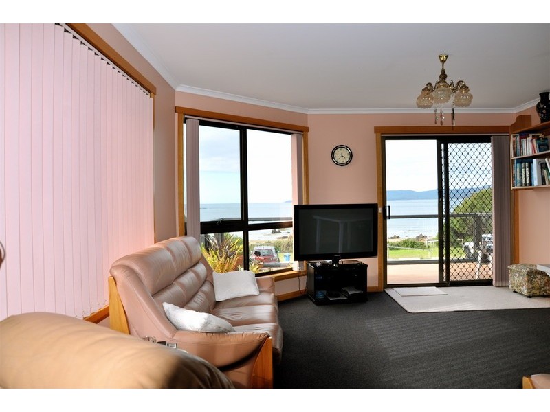 31 Hawley Esplanade, Hawley Beach TAS 7307