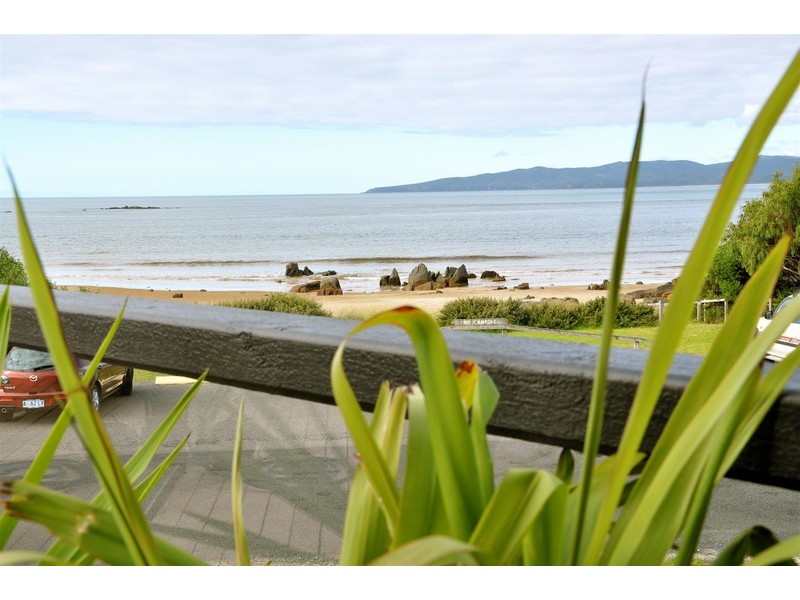 31 Hawley Esplanade, Hawley Beach TAS 7307