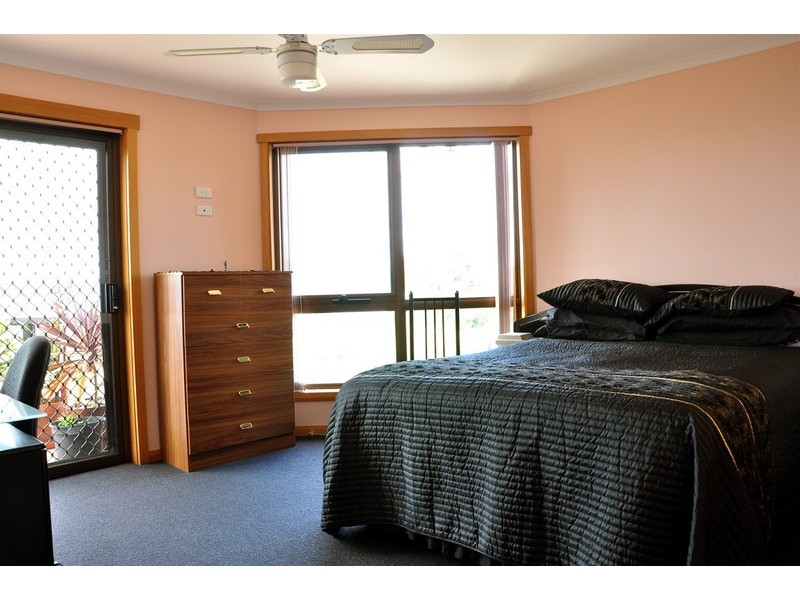 31 Hawley Esplanade, Hawley Beach TAS 7307