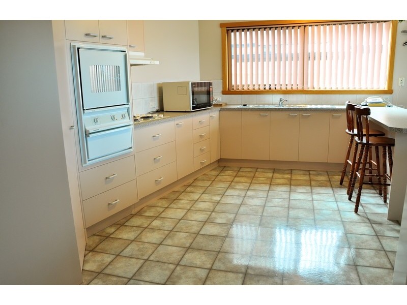 31 Hawley Esplanade, Hawley Beach TAS 7307