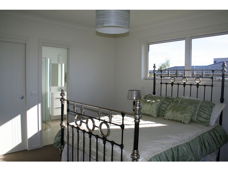 20 Estuary Views, Shearwater TAS 7307