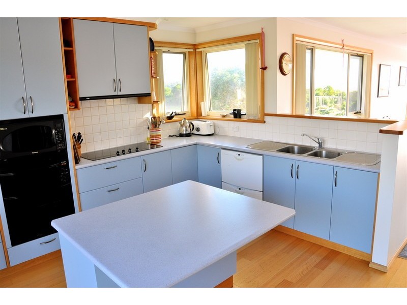 19 Shearwater Esplanade, Shearwater TAS 7307