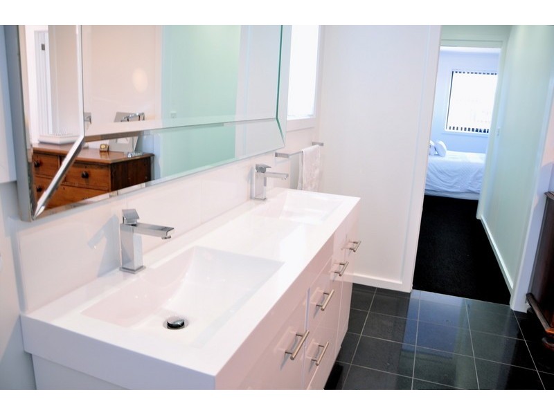 24 Paradise Place, Hawley Beach TAS 7307