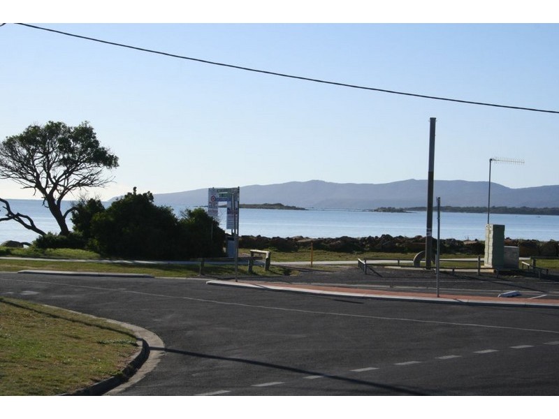 52 Freer Street, Shearwater TAS 7307