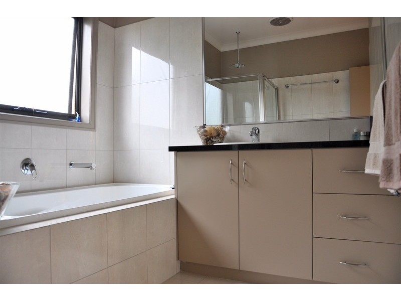 3 Damon Drive, Shearwater TAS 7307