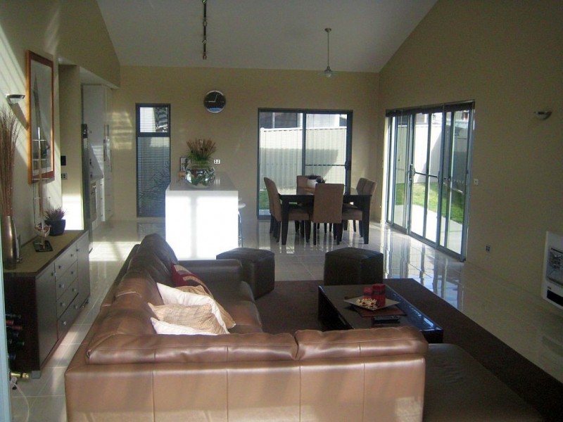 2/129 Shearwater Boulevard, Shearwater TAS 7307