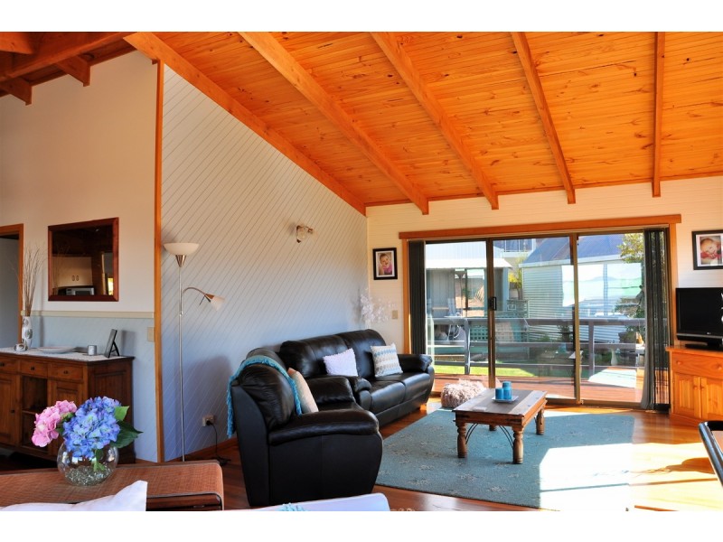 8 Hawley Place, Hawley Beach TAS 7307