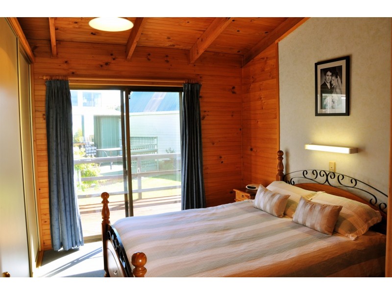 8 Hawley Place, Hawley Beach TAS 7307