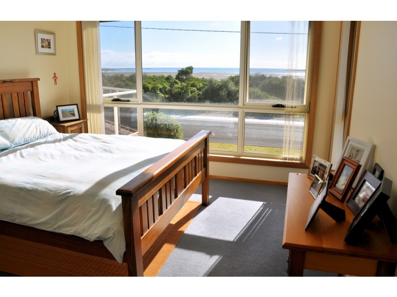 19 Shearwater Esplanade, Shearwater TAS 7307