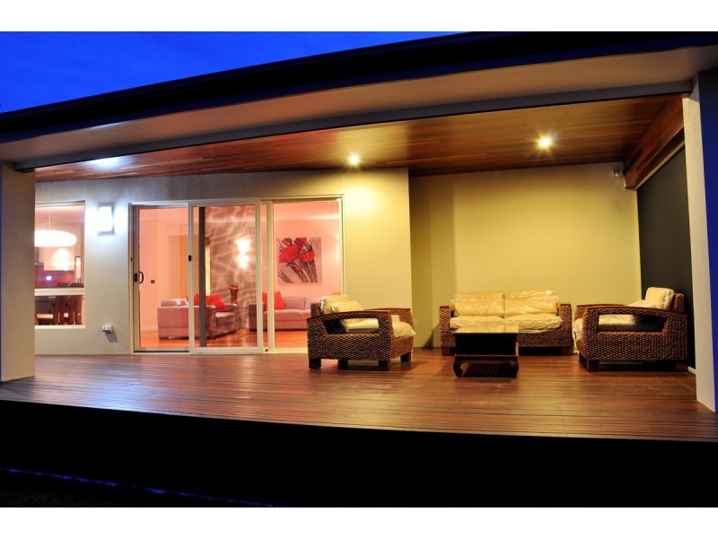 4 Banksia Rise, Shearwater TAS 7307