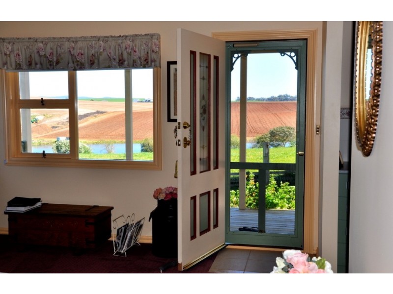 292 Valley Field Road, Sassafras TAS 7307
