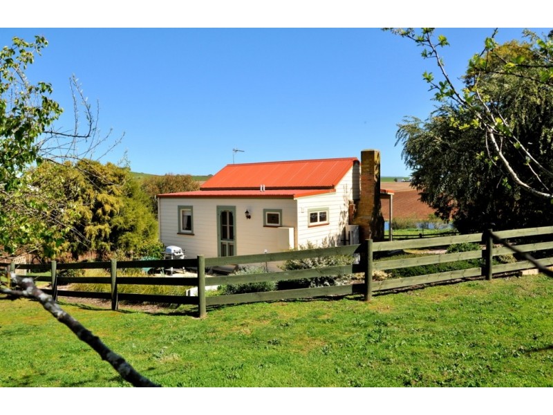 292 Valley Field Road, Sassafras TAS 7307
