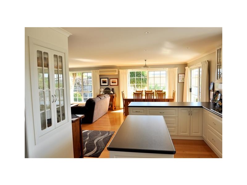 101 Shearwater Boulevard, Shearwater TAS 7307