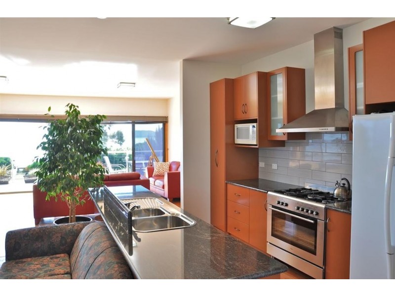 28 Hawley Esplanade, Hawley Beach TAS 7307