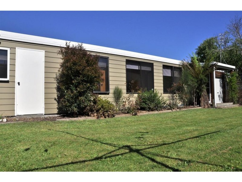 28 Hawley Esplanade, Hawley Beach TAS 7307