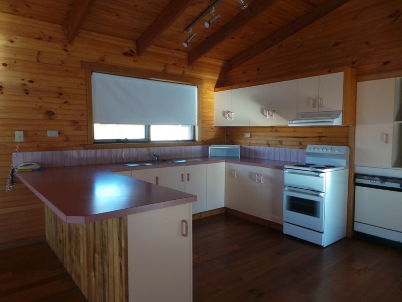 8 Hawley Place, Hawley Beach TAS 7307