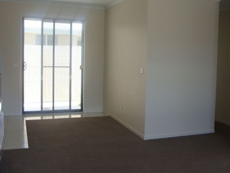 2/22 Haven Drive, Shearwater TAS 7307