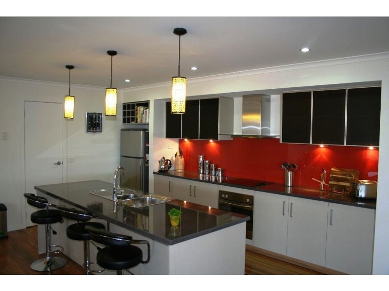 8 Banksia Rise, Shearwater TAS 7307