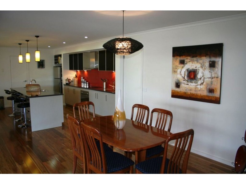 8 Banksia Rise, Shearwater TAS 7307