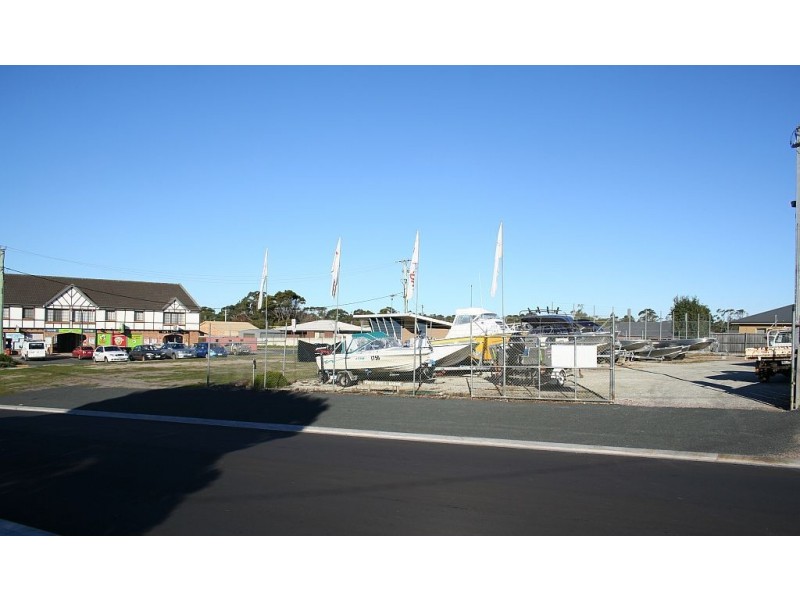 2 and 4 Fairway Crescent and 8 Club Drive, Shearwater TAS 7307