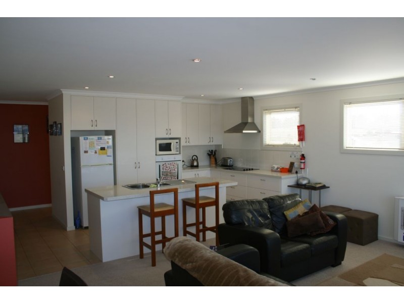 1/26 Chardonnay Drive, Hawley Beach TAS 7307