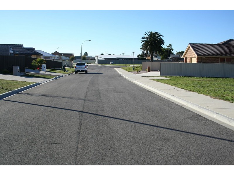 19 Fairway Crescent, Shearwater TAS 7307