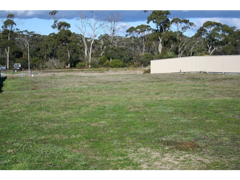 19 Fairway Crescent, Shearwater TAS 7307
