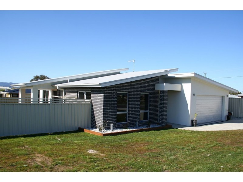 4 Arthur Court, Shearwater TAS 7307