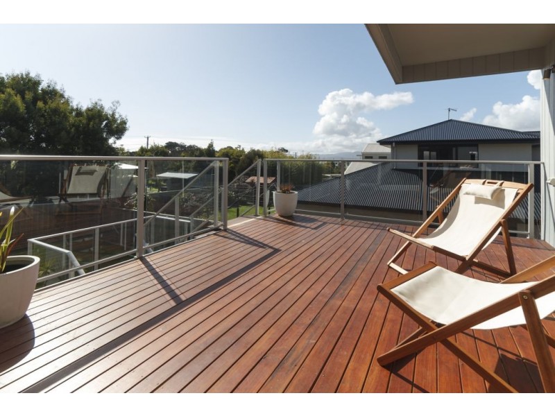 6 Paradise Place, Hawley Beach TAS 7307