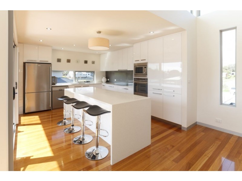 6 Paradise Place, Hawley Beach TAS 7307