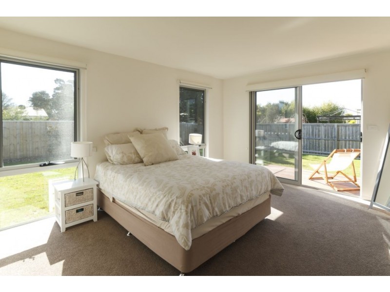 6 Paradise Place, Hawley Beach TAS 7307