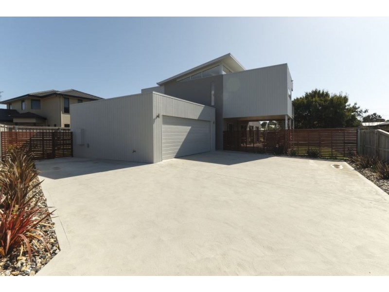 6 Paradise Place, Hawley Beach TAS 7307