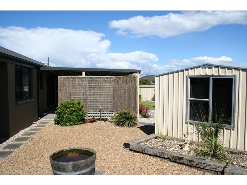 11 Gull Court, Shearwater TAS 7307