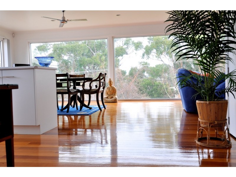 6 Dumbleton Street, Hawley Beach TAS 7307