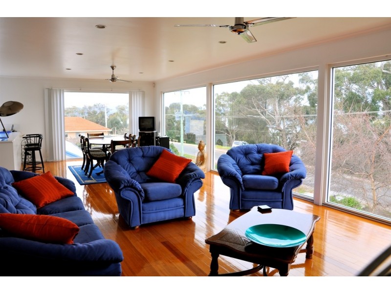 6 Dumbleton Street, Hawley Beach TAS 7307