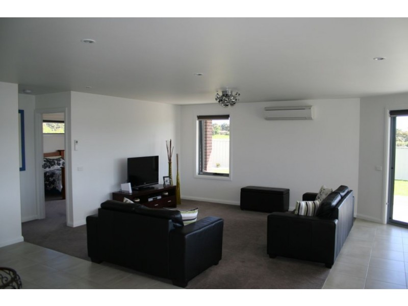 26 Hawk Hill Road, Shearwater TAS 7307