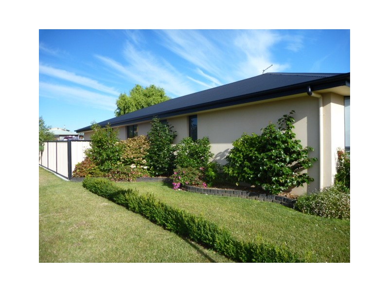 98 Shearwater Boulevard, Shearwater TAS 7307