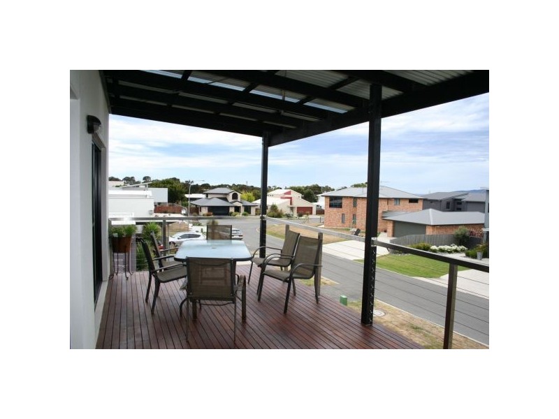 1 Paradise Place, Hawley Beach TAS 7307