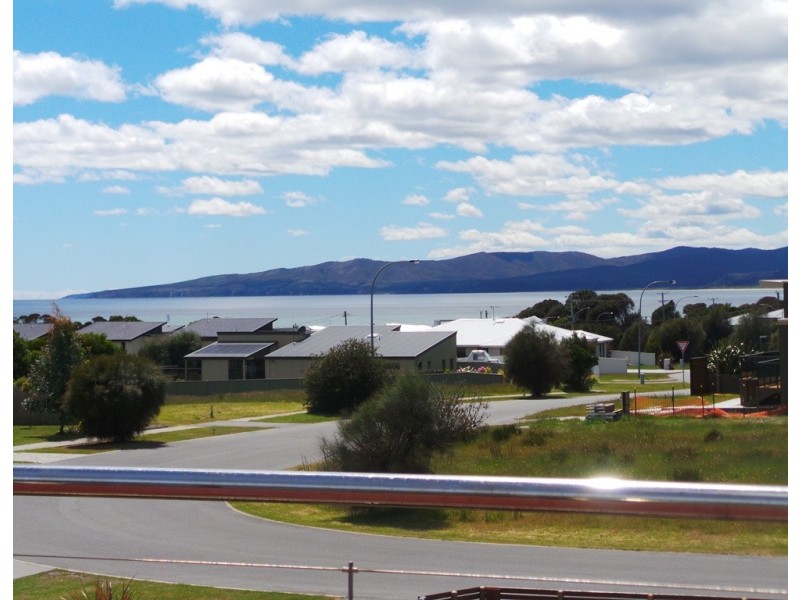 9 Cabernet Court, Hawley Beach TAS 7307