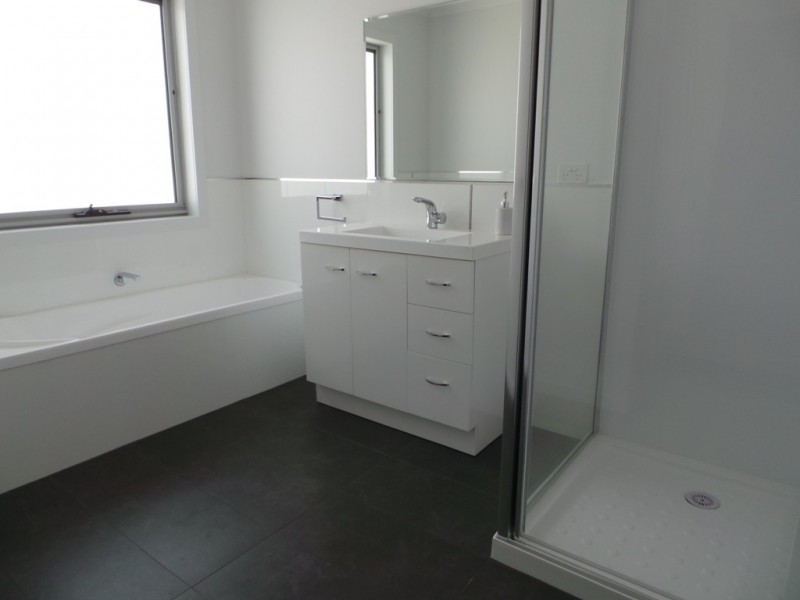 2 Franklin Drive, Shearwater TAS 7307