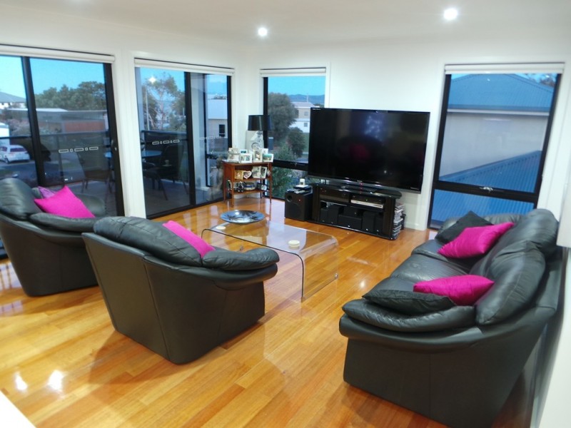 24 Paradise Place, Hawley Beach TAS 7307