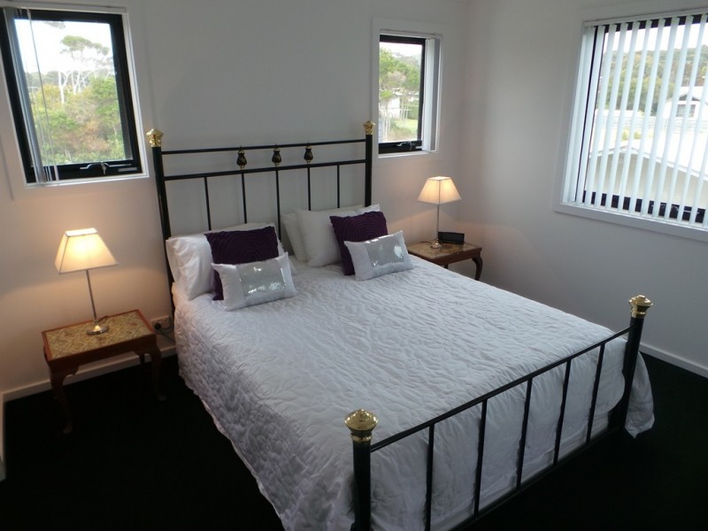 24 Paradise Place, Hawley Beach TAS 7307