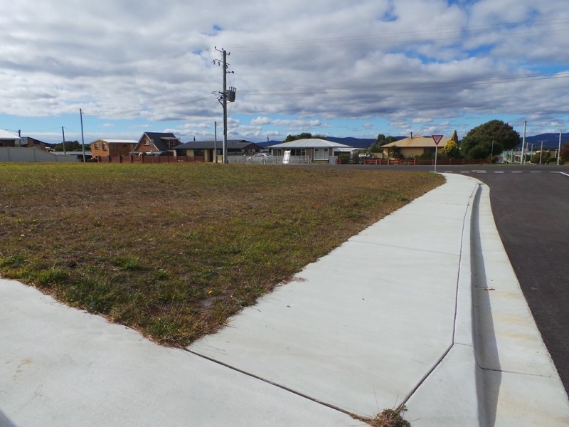 52 Alexander Street, Shearwater TAS 7307