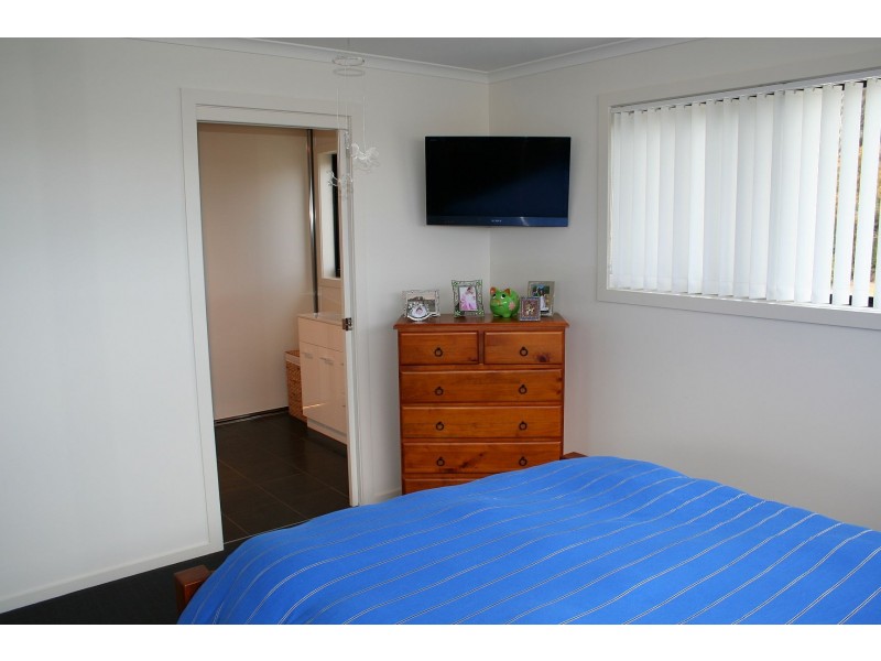 1 Paradise Place, Hawley Beach TAS 7307