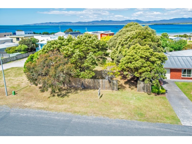 81 Joyce Street, Hawley Beach TAS 7307
