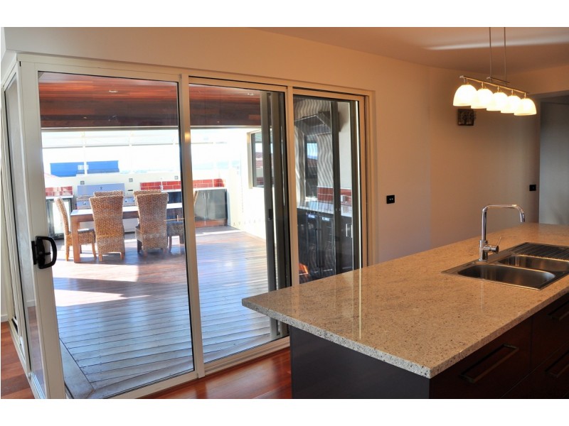 4 Banksia Rise, Shearwater TAS 7307