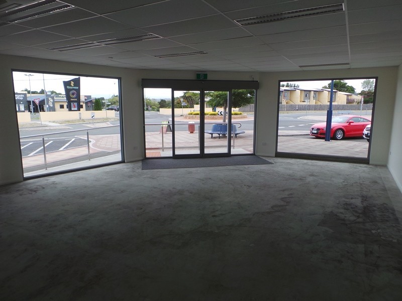 Shop 4/1-3 Club Drive, Shearwater TAS 7307