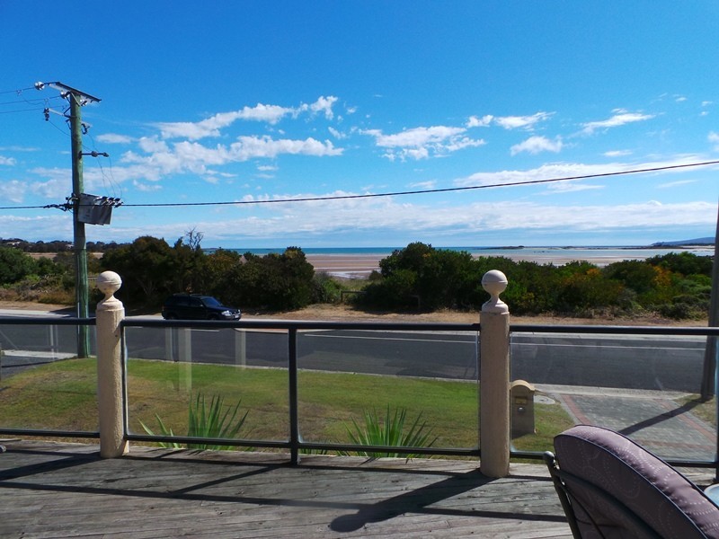 13 Shearwater Esplanade, Shearwater TAS 7307