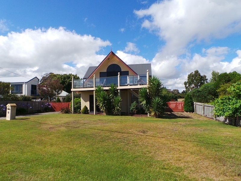13 Shearwater Esplanade, Shearwater TAS 7307